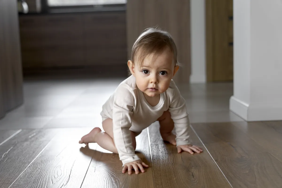 ¿Cómo saber si mi bebé está lista para gatear?