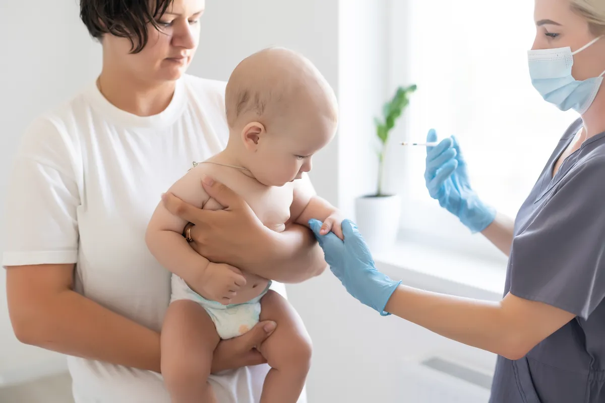 Vacinas do bebê: confira a lista completa do primeiro ano de vida!