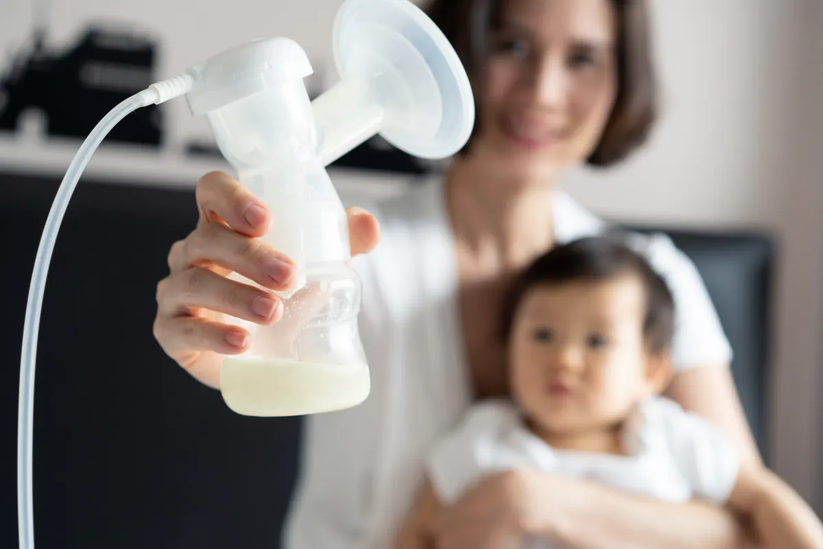 Breastfeeding at work: Rights and recommendations