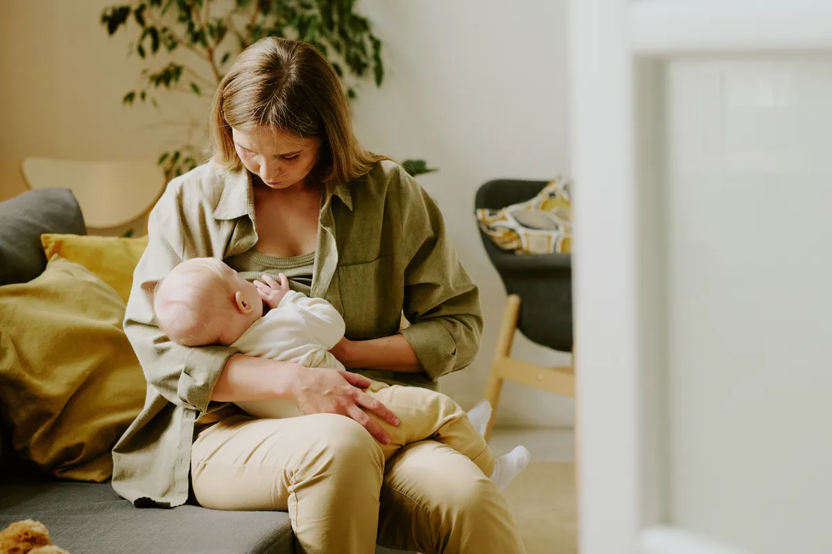How to breastfeed correctly?