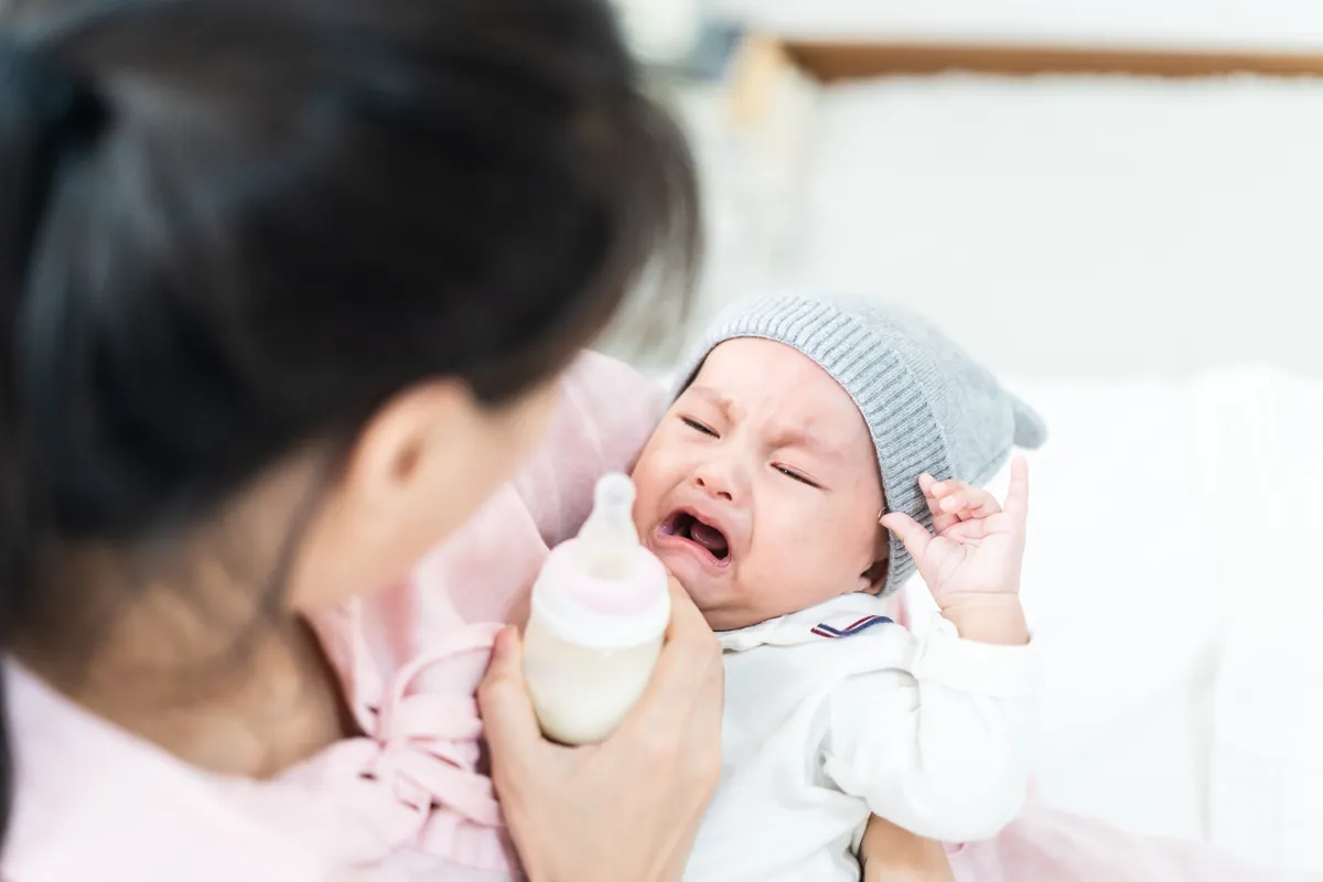 APLV em bebê: O que é, sintomas e tratamento