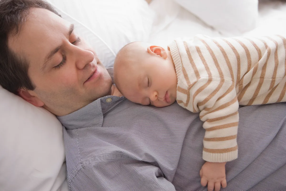 Sonecas de contato: Uma forma gentil de ajudar seu bebê a dormir