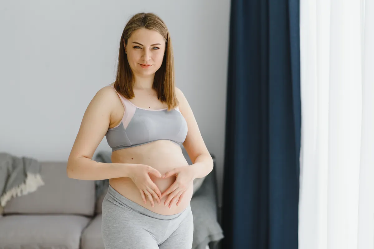 Diástasis posparto: ¿Qué es, cuáles son sus causas, síntomas, prevención y tratamiento?