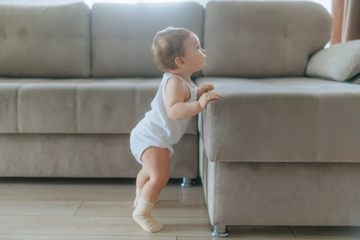 Como estimular o bebê a andar? Veja 5 dicas práticas!