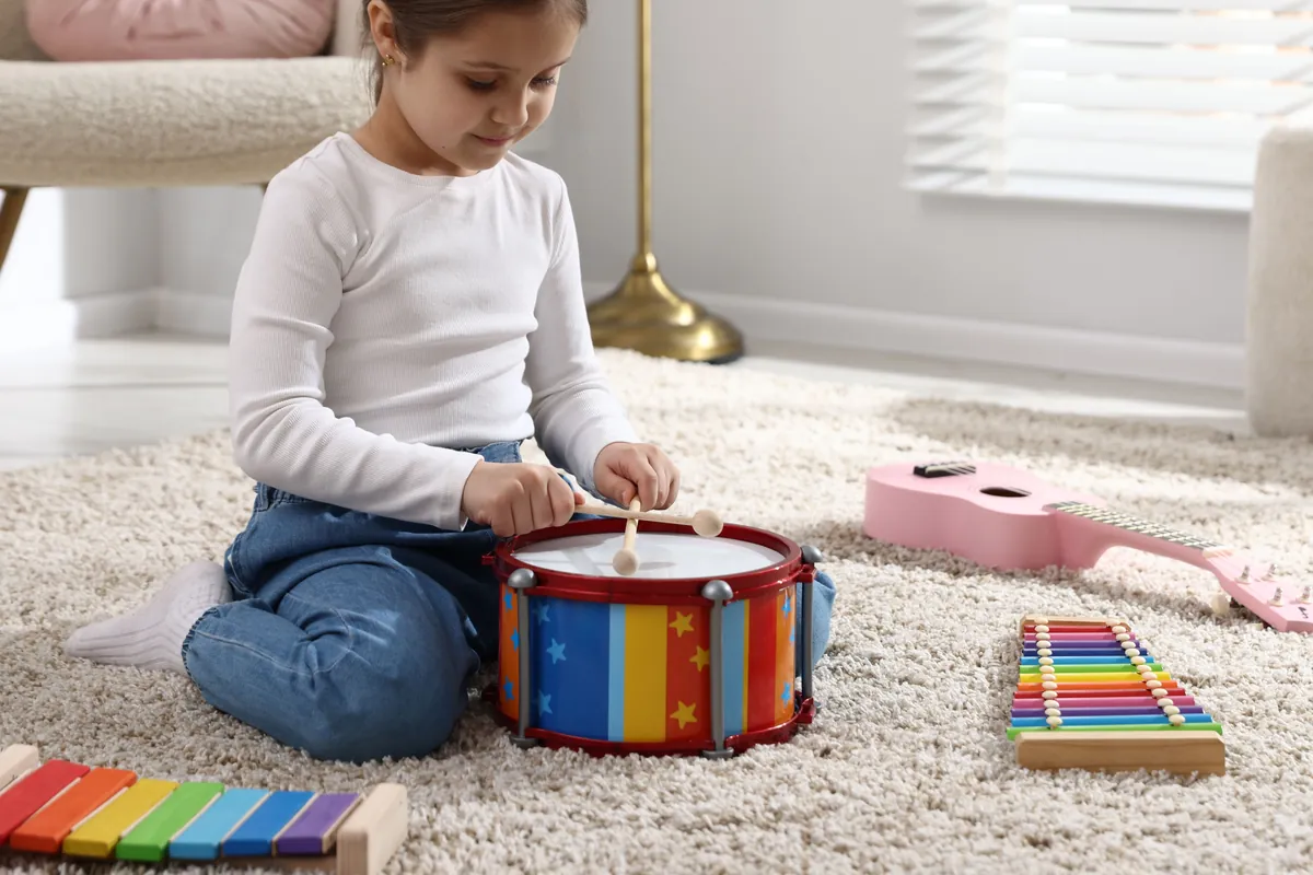 Como a música beneficia seu filho
