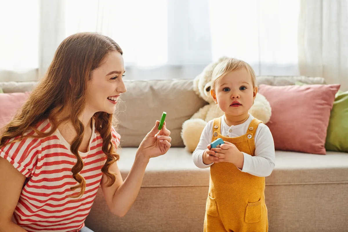 Como meu filho pode aprender sinais não-verbais?
