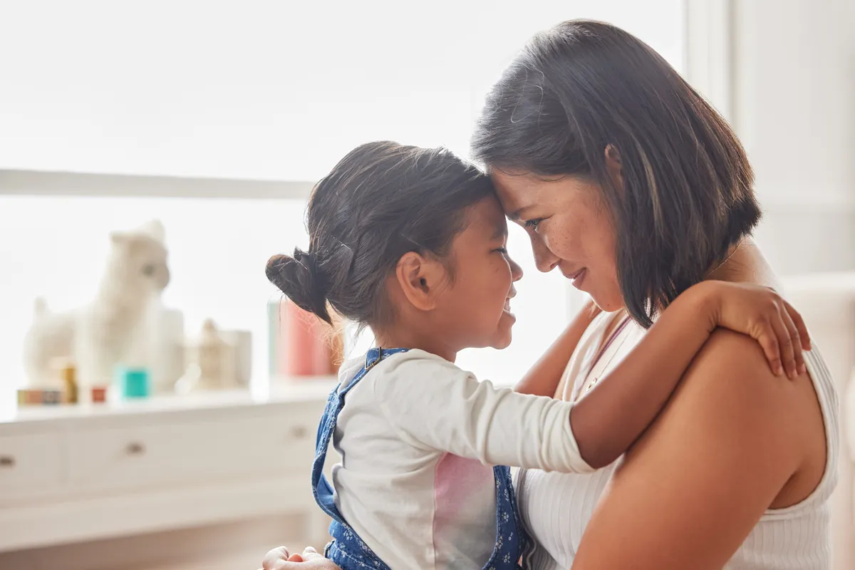 Comunicarte de forma enriquecedora con tu hija de preescolar