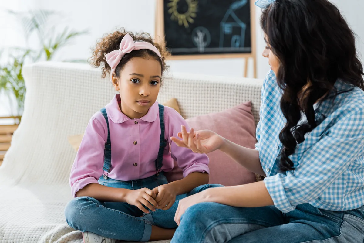 Como a disciplina positiva estimula as habilidades socioafetivas do seu filho
