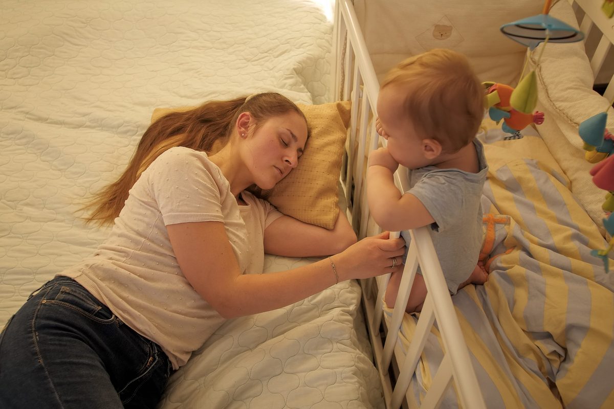 Qué es y cómo practicar la higiene del sueño en bebés