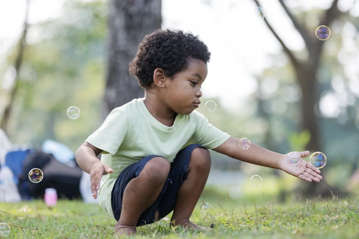 How can I awaken my child’s curiosity?