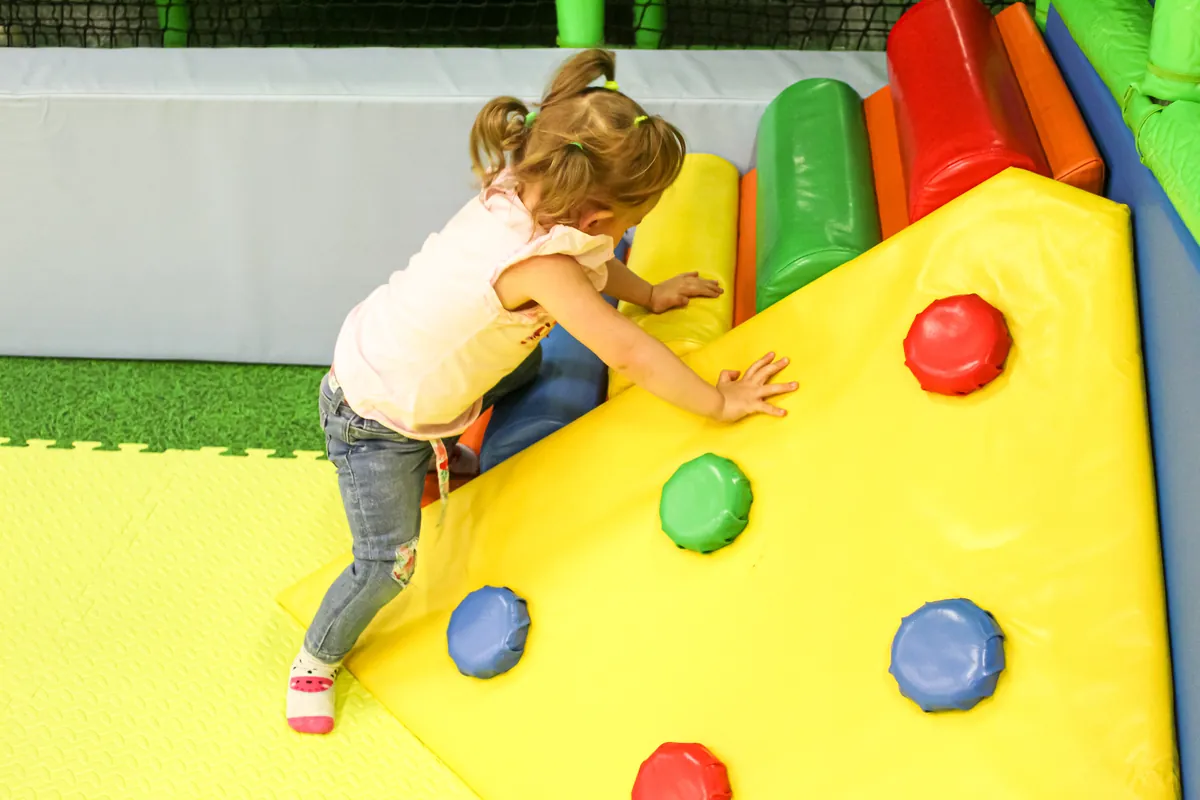 6 fases do desenvolvimento motor infantil