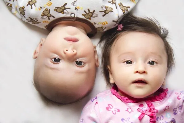 Why are baby boys more vulnerable when facing stress?