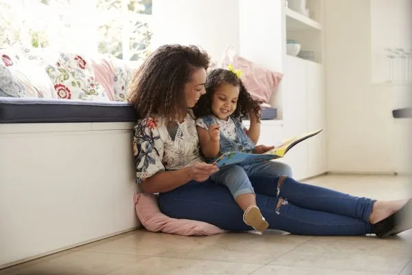 How to incorporate reading into your toddler’s daily routine