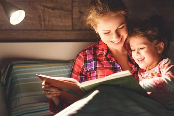 How to help your little one love storytime?