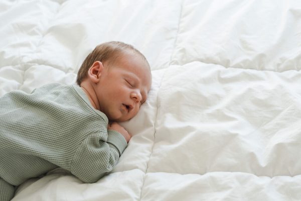 How can I manage working while pregnant?