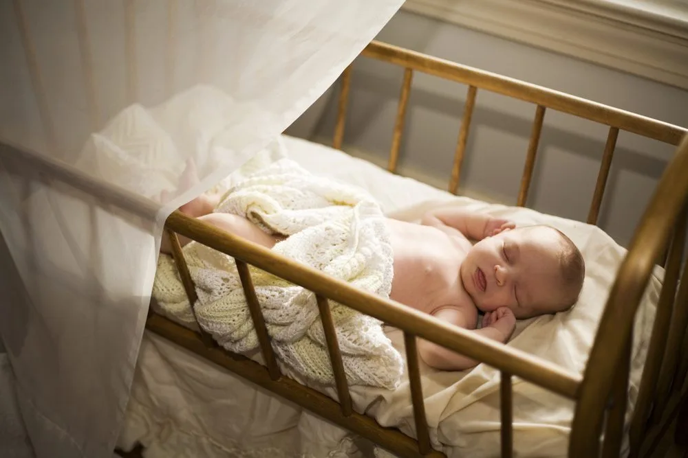 ¿Cómo establezco una rutina para la hora de dormir?
