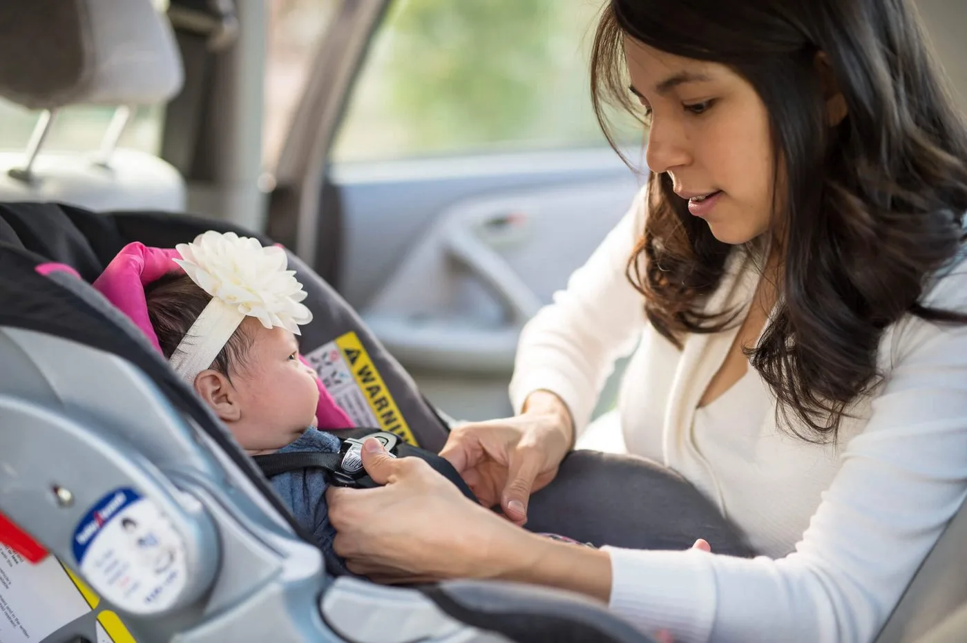 Tu guía sobre la silla de bebé para auto