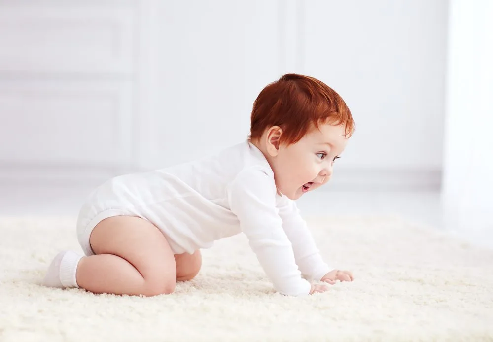 ¿Qué pasa si mi bebé no gatea?
