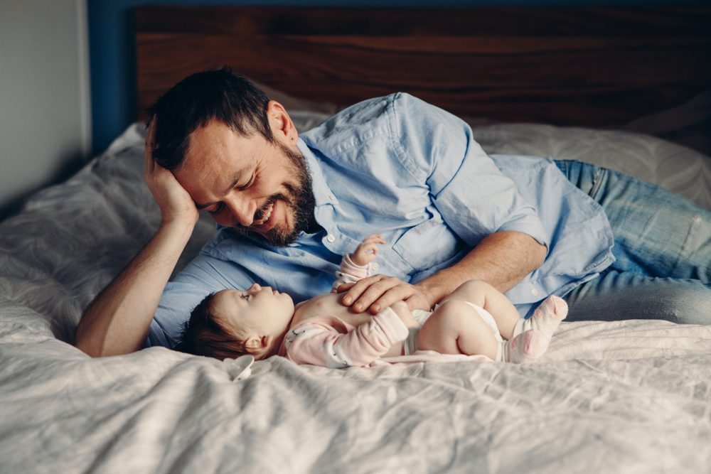 ¿Cómo está el desarrollo lingüístico de mi hijo de dos años?