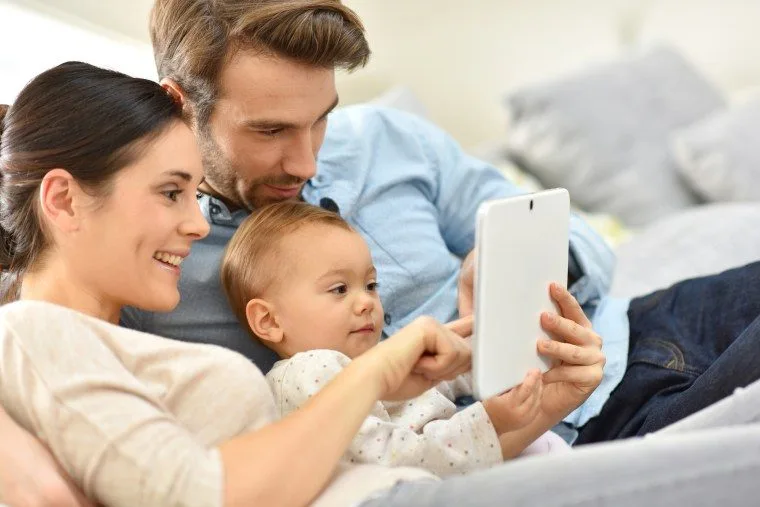 ¡Conoce la app para el desarrollo del bebé más premiada!
