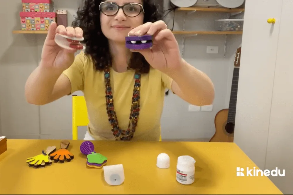 Cómo hacer instrumentos musicales con materiales reciclados para niños