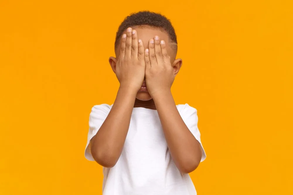 Meu filho é muito tímido. O que fazer?