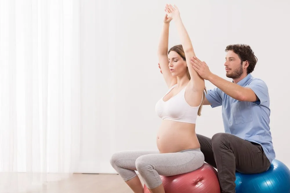 Devo fazer um curso de preparação para o parto?