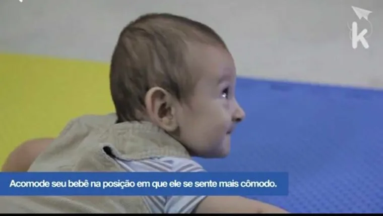 ¿Por qué practicar servir y devolver con sus hijos?